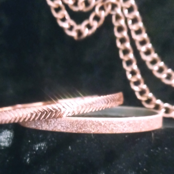 Copper tone statement necklace and bangle bracelets. - Picture 6 of 7